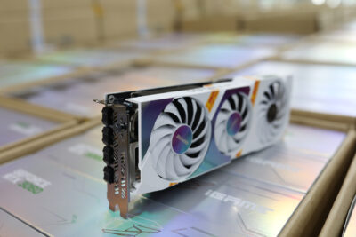 Card Man Hinh Colorful iGame GeForce RTX 3060 Ultra White OC 12G V